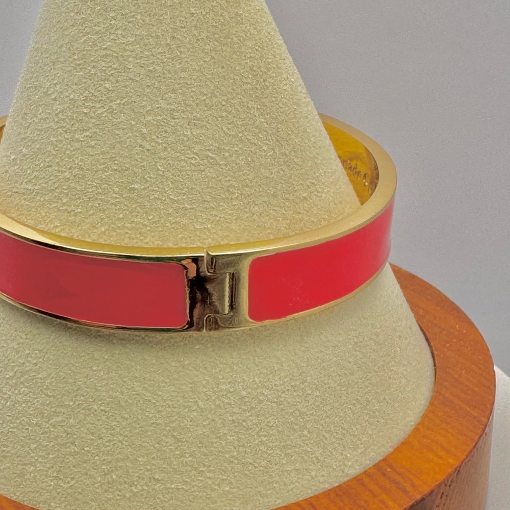 KATE SPADE Coral Hole Punch Bangle Bracelet - Picture 3 of 4